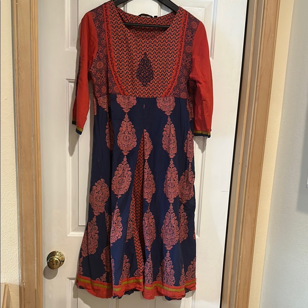 Elegant Red and Blue Women's 🇮🇳 Indian Dress